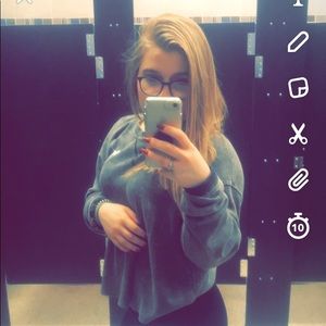 Meet your Posher, Elizabeth